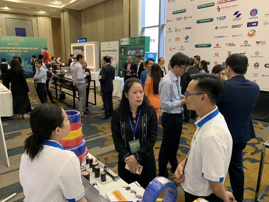 Công ty dây cáp điện Việt Thái tham dự Đại hội Liên chi Bất Động Sản Công Nghiệp Việt Nam