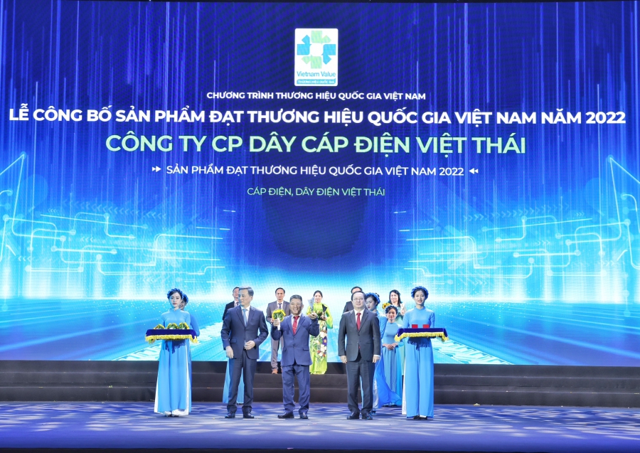Dây cáp điện Việt Thái vinh dự được công bố sản phẩm đạt Thương hiệu Quốc gia Việt Nam 2022.